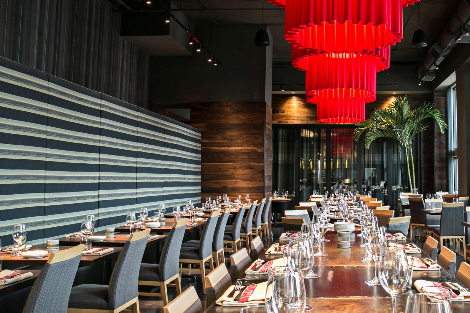 Фото Hilton Garden Inn Louisville Downtown