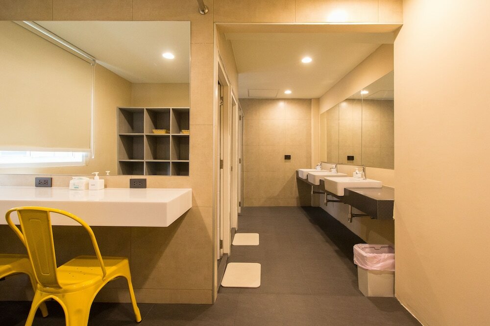 Фото Lazy Sunday Hostel