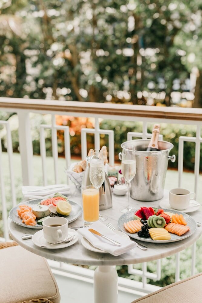 Фото Four Seasons Resort Palm Beach