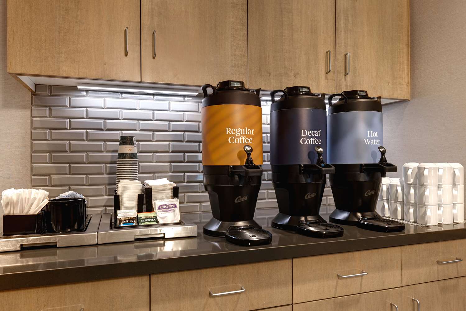 Фото Homewood Suites by Hilton Oak Creek Milwaukee