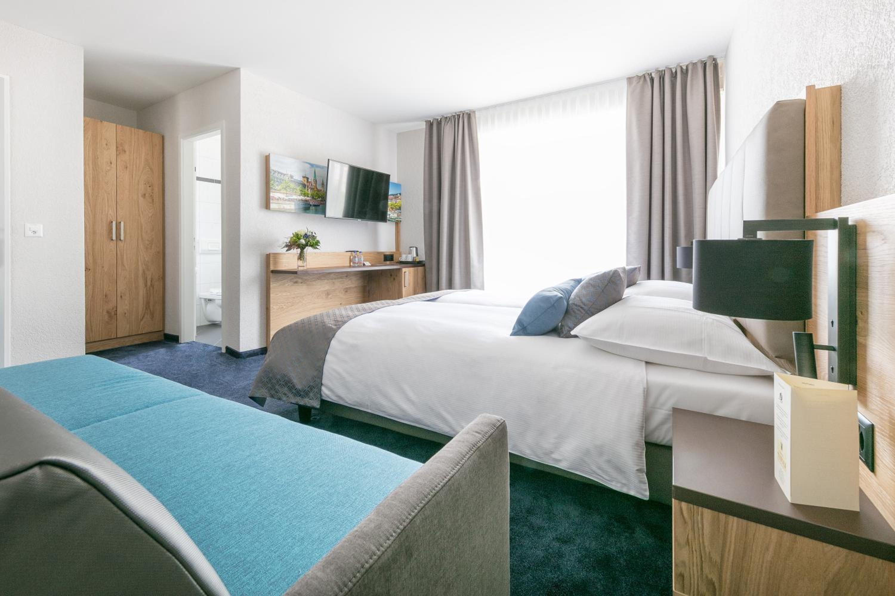 Фото Hotel Tivoli