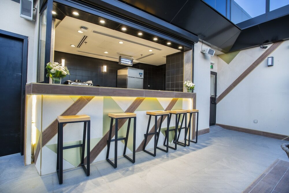 Фото Velar Inn Hotel