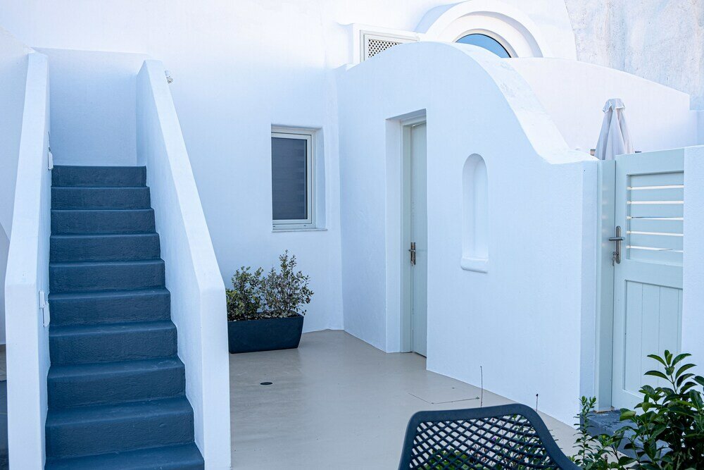 Фото Santoterra Antigua Suites