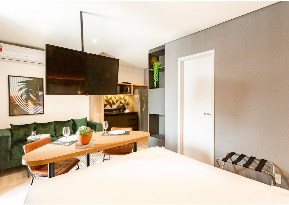 Фото Charlie Wide Pinheiros