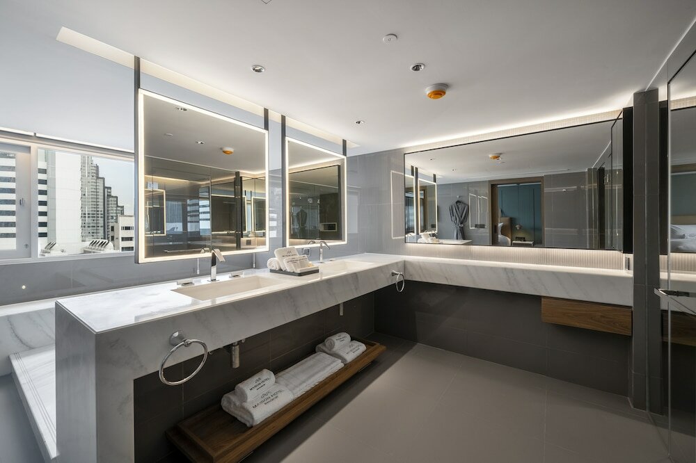 Фото Maison Hotel Bangkok