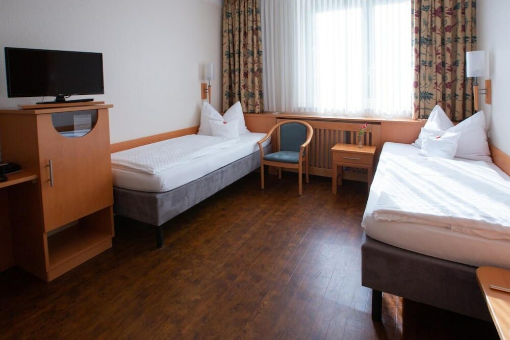 Фото Stadthaushotel Hamburg