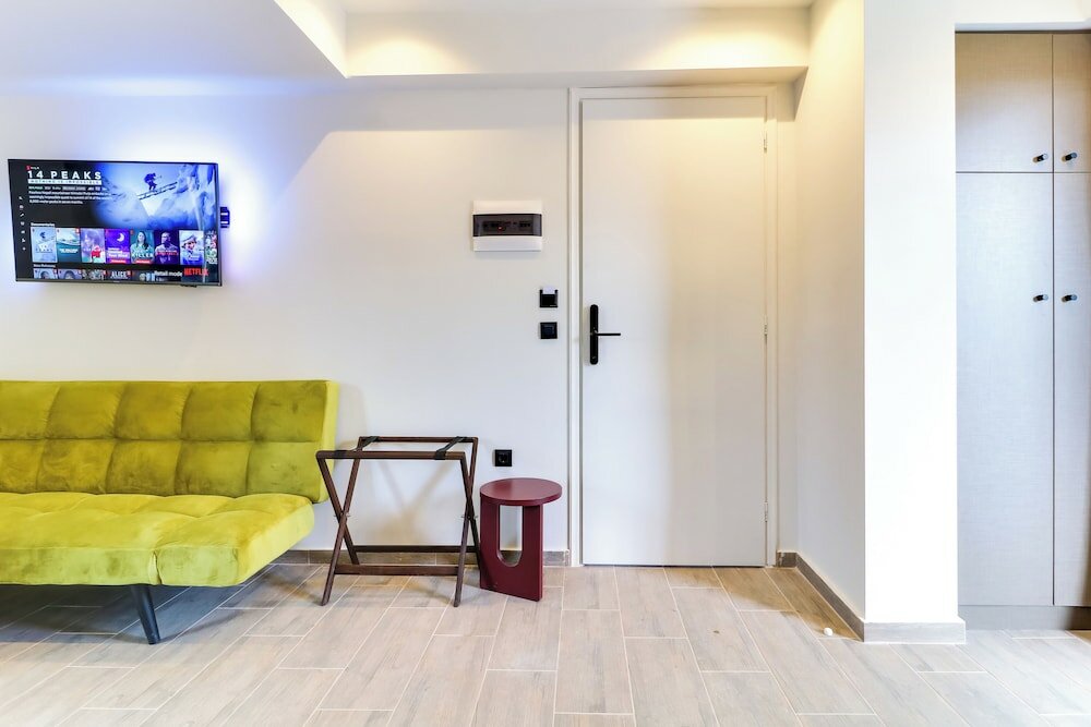 Фото AboV Athens