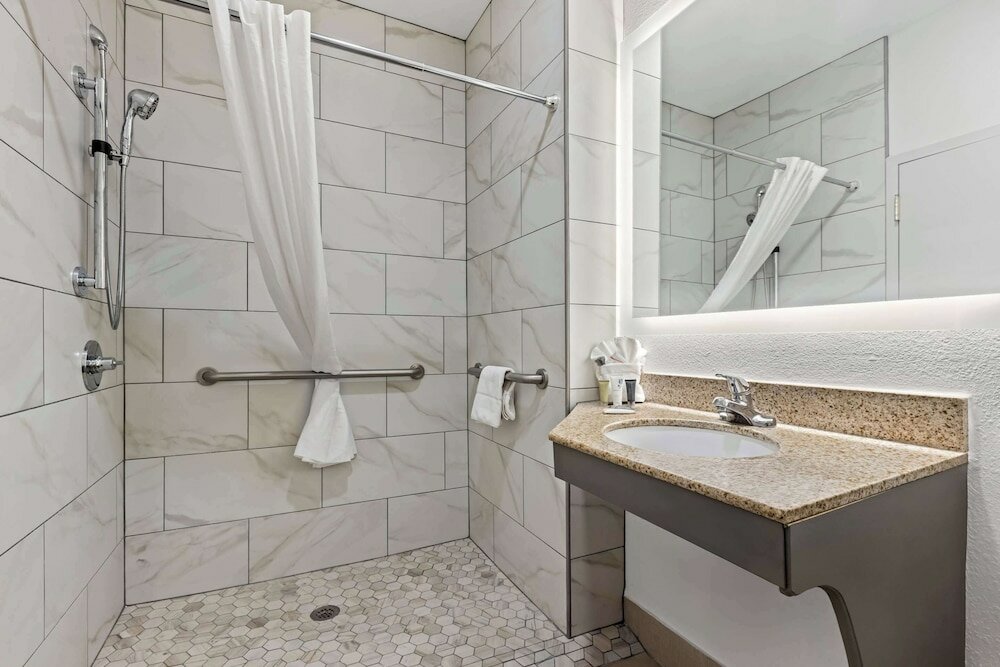 Фото Country Inn & Suites by Radisson, Savannah I-95 North, Ga