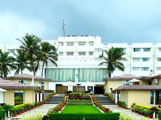 Фото Hotel Holiday Resort