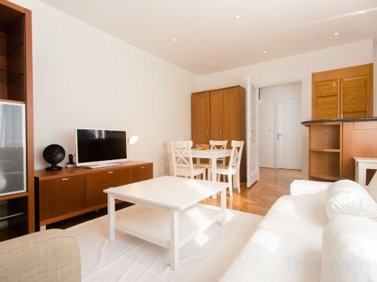 Фото Angel Main Square