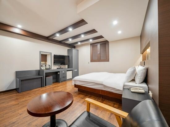 Фото Incheon Airport Hotel June