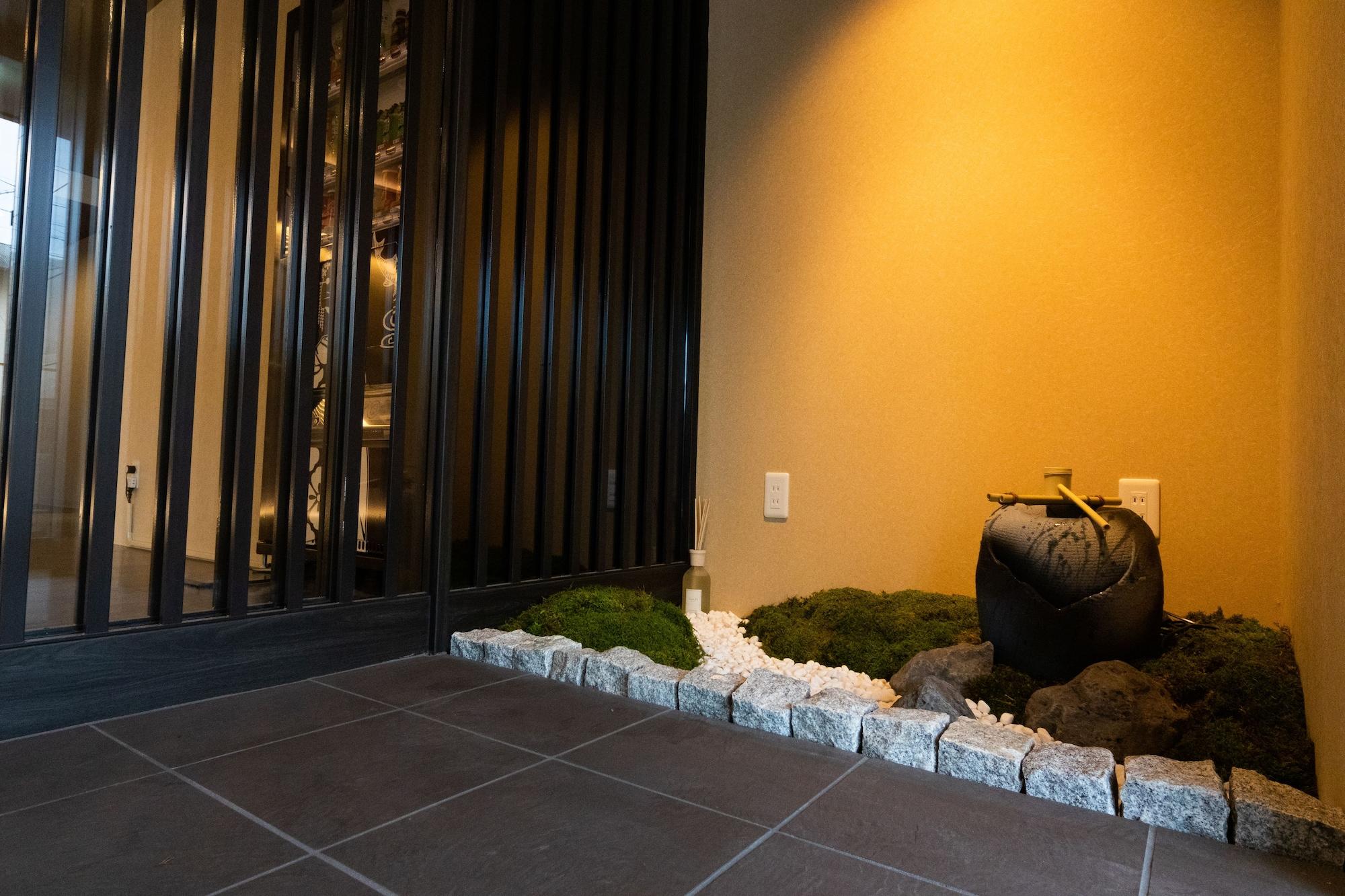 Фото Kyoto Crystal Hotel III