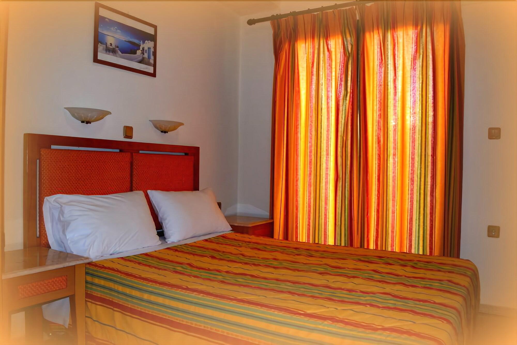 Фото Arocaria Apartments