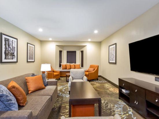 Фото Staybridge Suites College Station, an Ihg Hotel