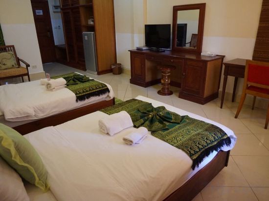 Фото New Rose Boutique Hotel