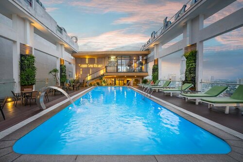 Внешний вид отеля Diamond Sea Hotel в Дананге, фото 2