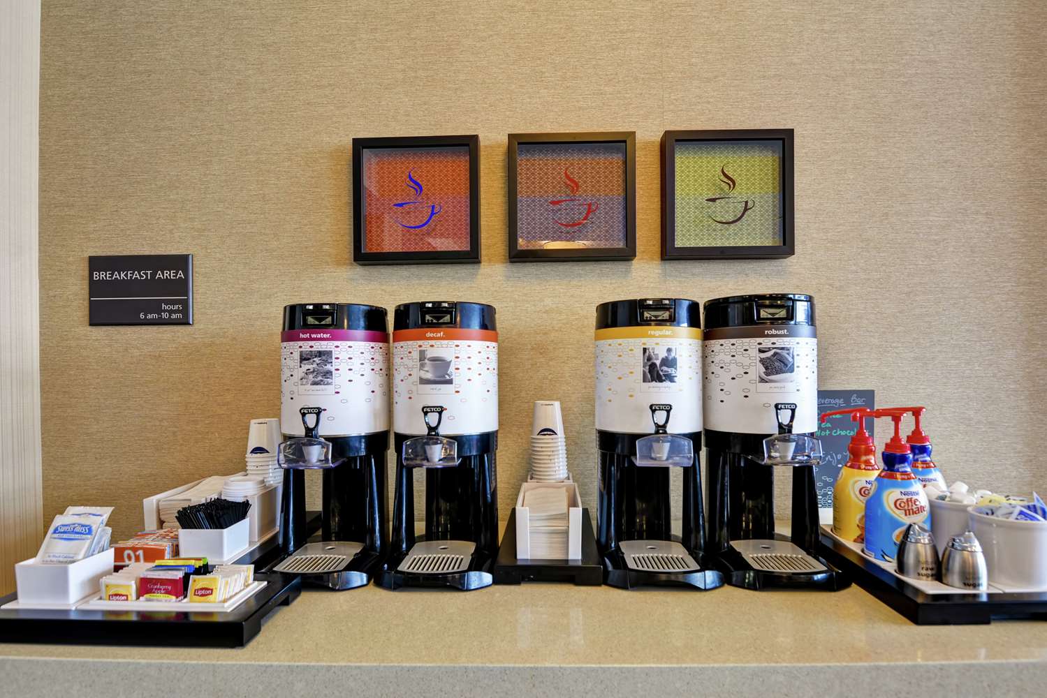 Фото Hampton Inn Scranton at Montage Mountain