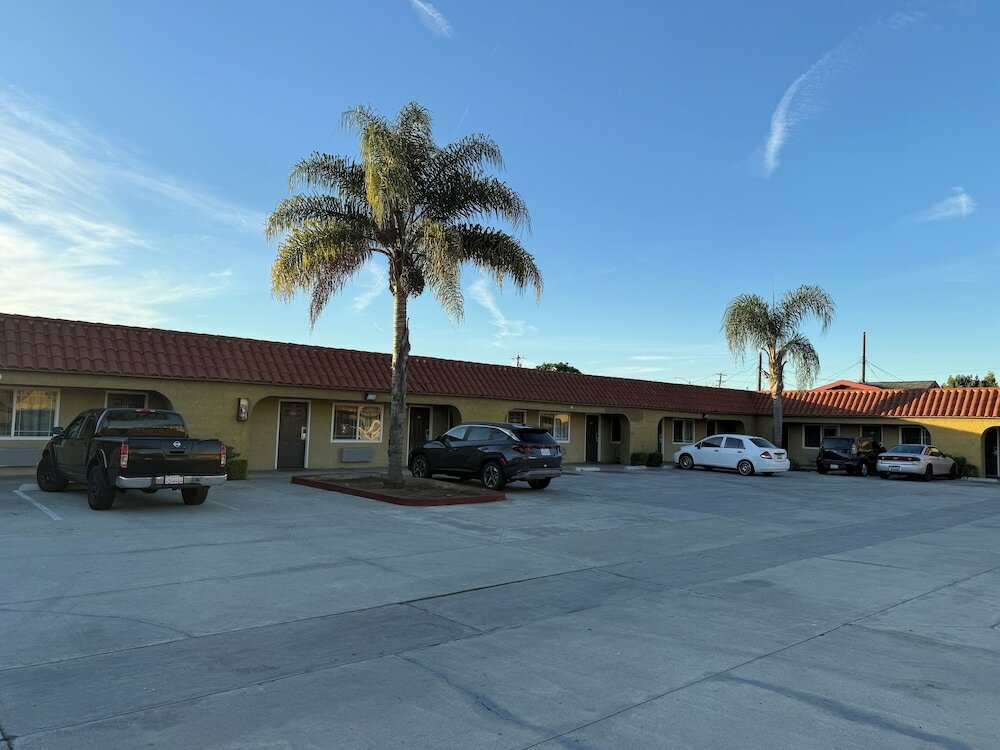 Фото Rocky Inn
