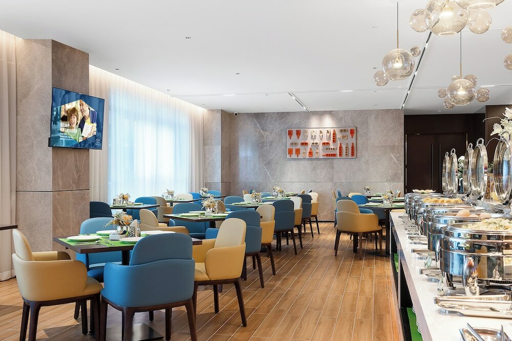 Фото Hampton by Hilton Guangzhou Railway Station