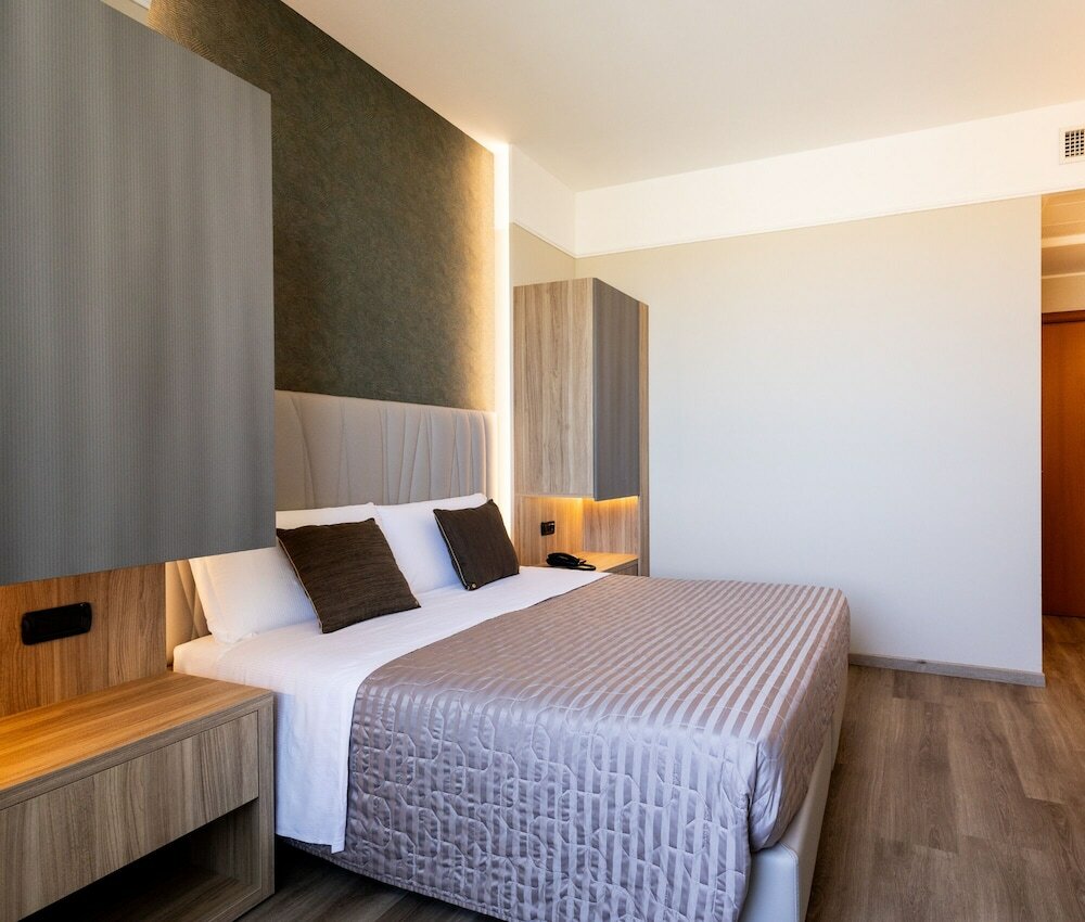 Фото Hotel Palm Beach