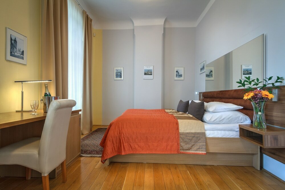 Фото Hotel Monastery