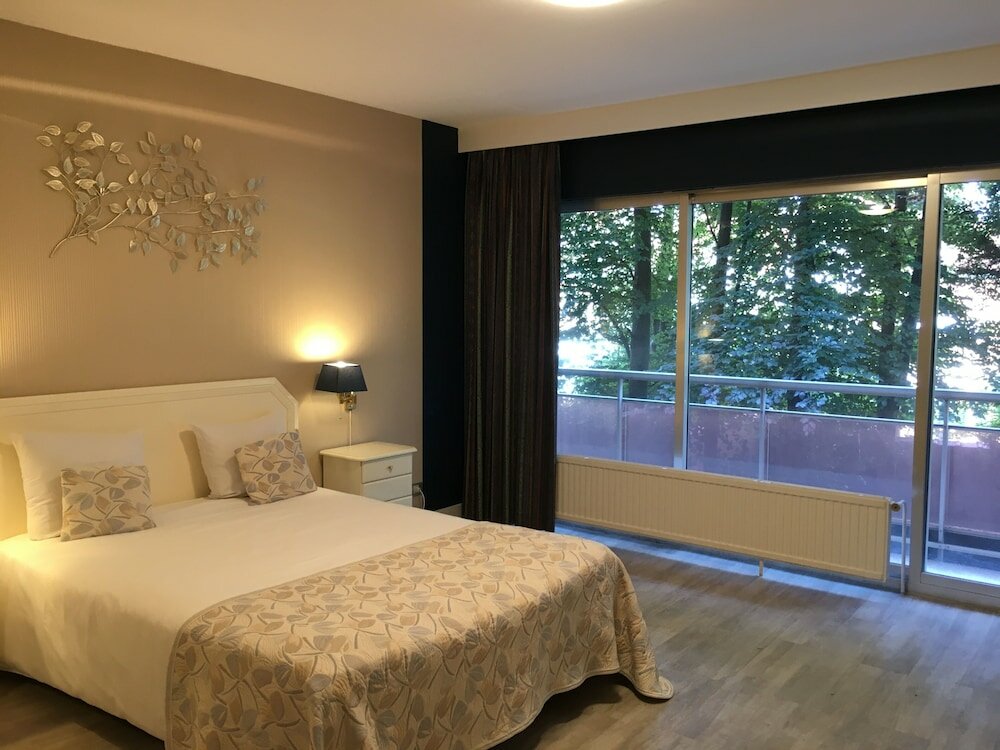 Фото First Euroflat Hotel