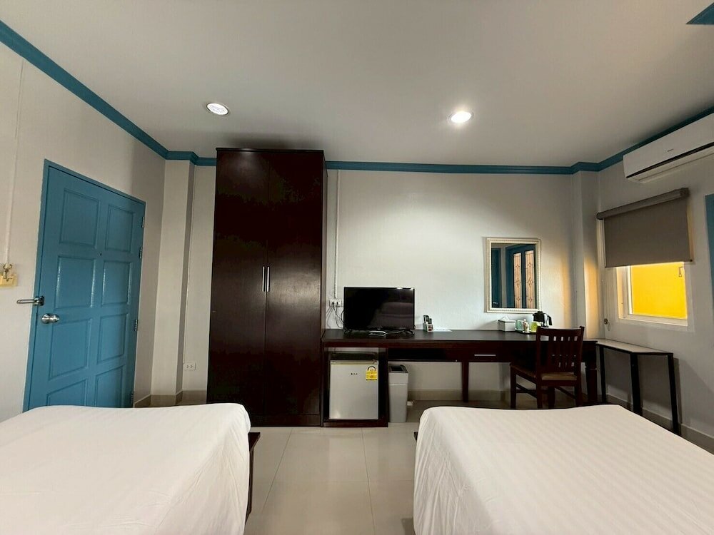 Фото Garden Hill Hotel