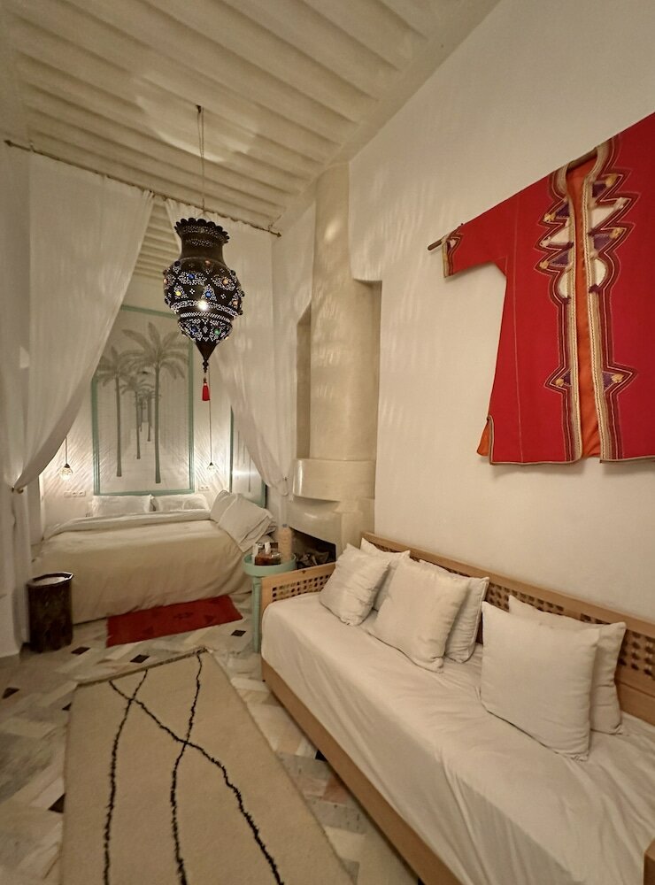 Фото Riad Tizou