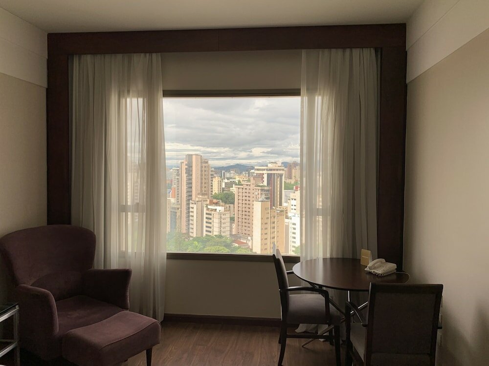 Фото Mercure Belo Horizonte Lourdes