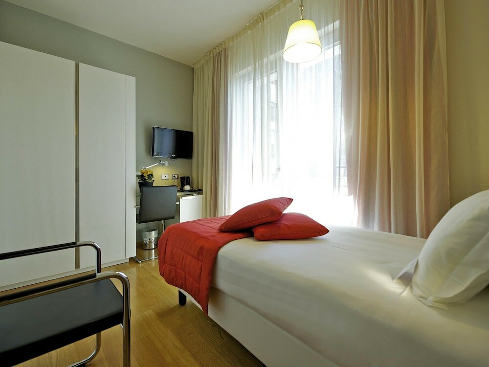 Фото Hotel Mercure Milano Solari 