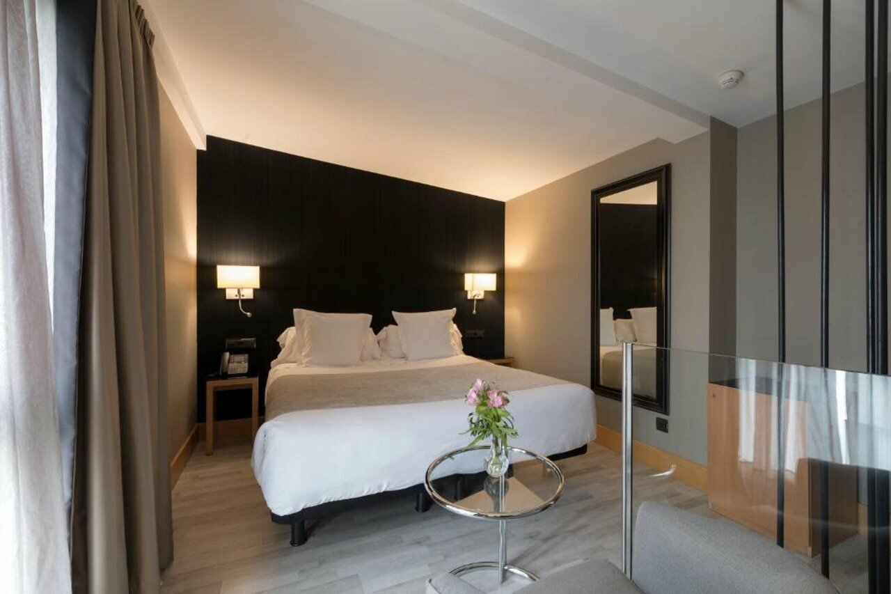Фото Hotel Plaza