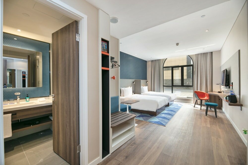 Фото Holiday Inn Express Hangzhou Xixi Lingyin