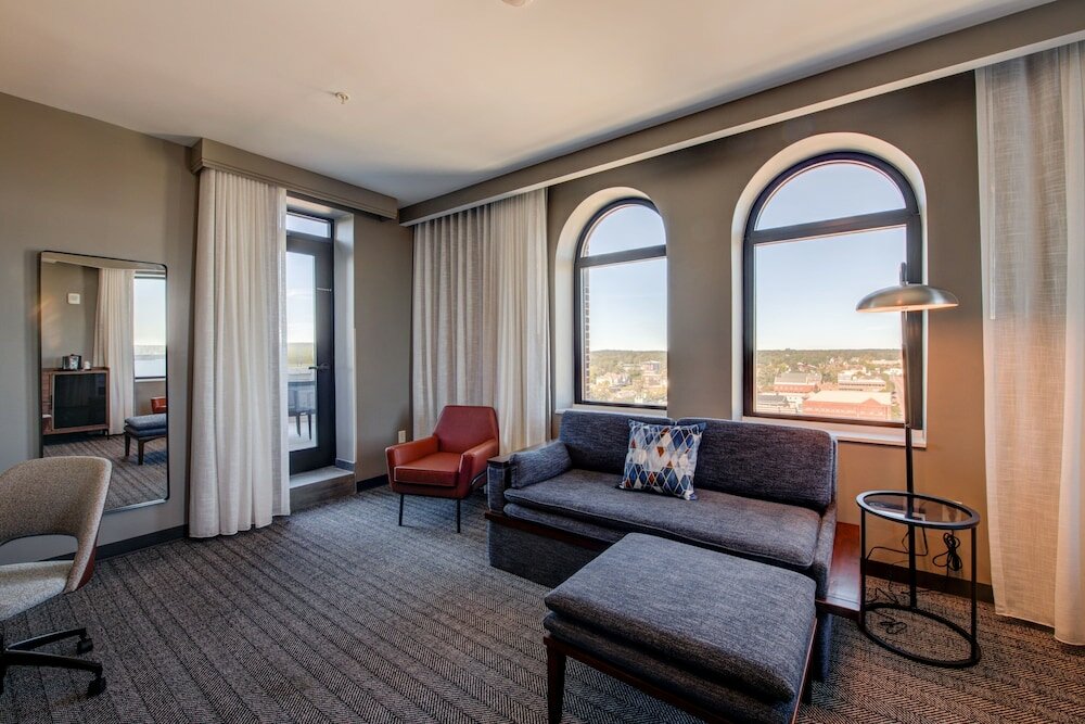 Фото Threefoot Hotel, Meridian, a Tribute Portfolio Hotel