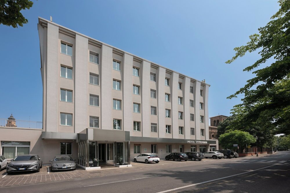 Фото Ibis Styles Parma Toscanini