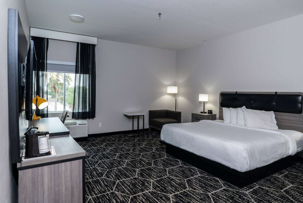 Фото La Quinta Inn & Suites by Wyndham Corpus Christi Southeast