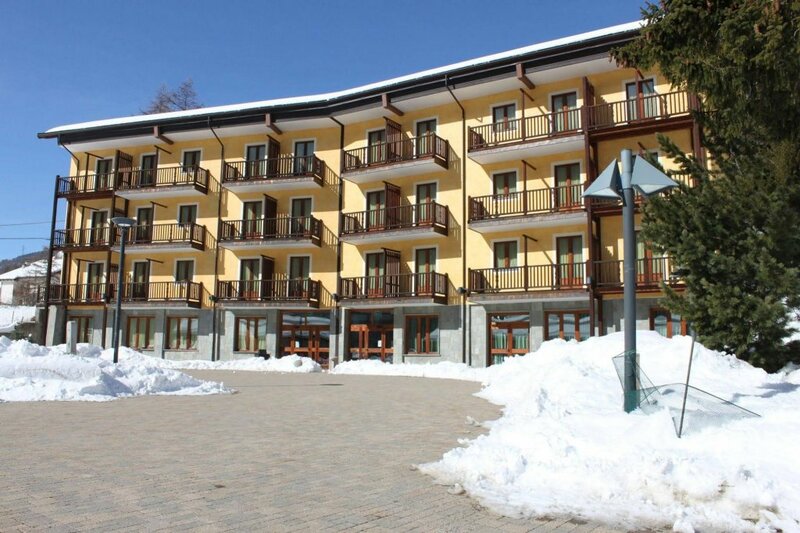 Гостиница Hotel Casa Alpina Don Barra