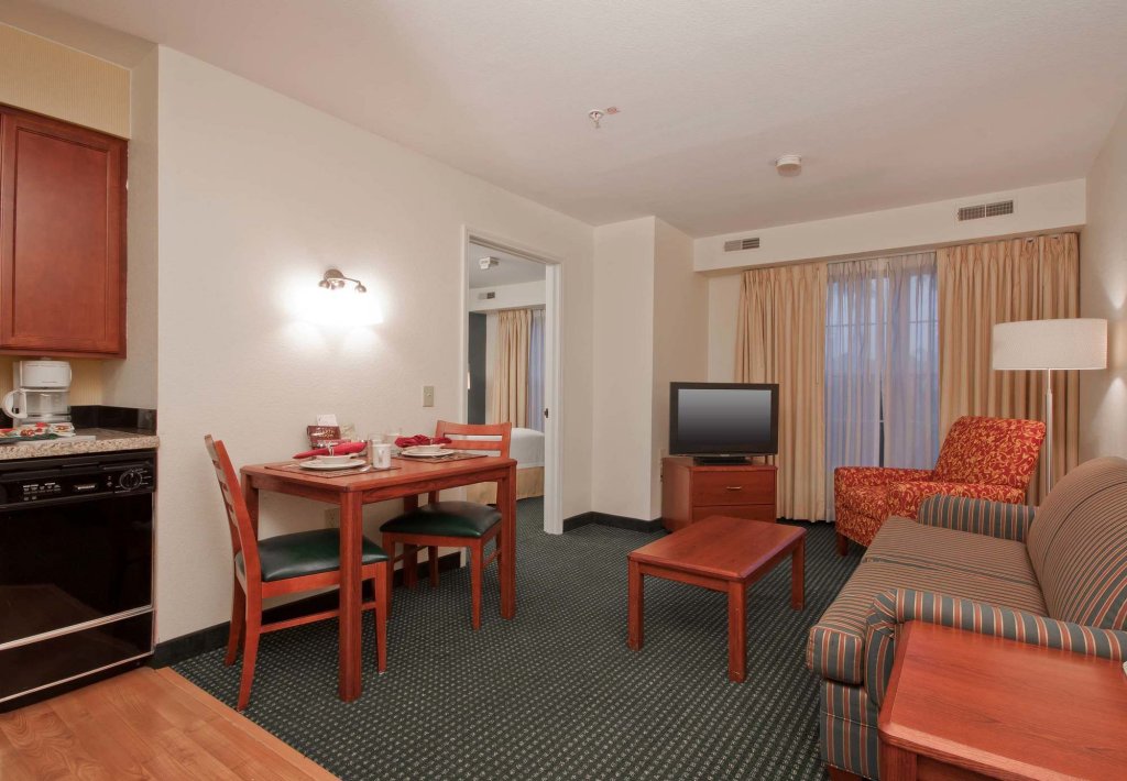 Фото Residence Inn by Marriott Phoenix Chandler Fashion Center