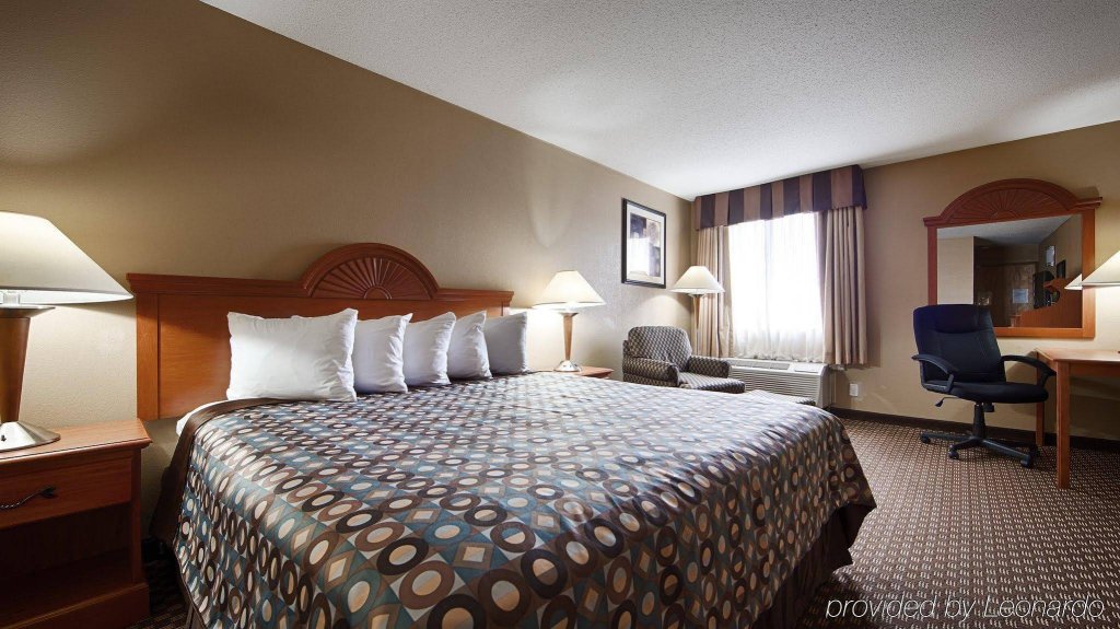 Фото Country Inn & Suites by Radisson Indianapolis East