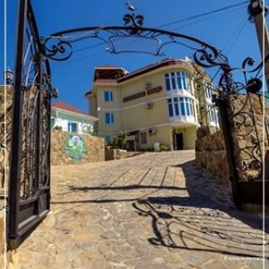 Фото Воробьиное гнездо