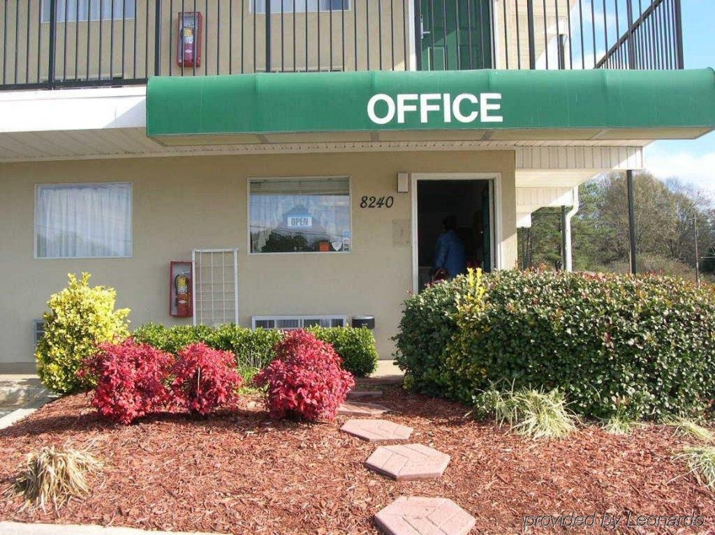 Фото The Inn at the Spanish Steps 