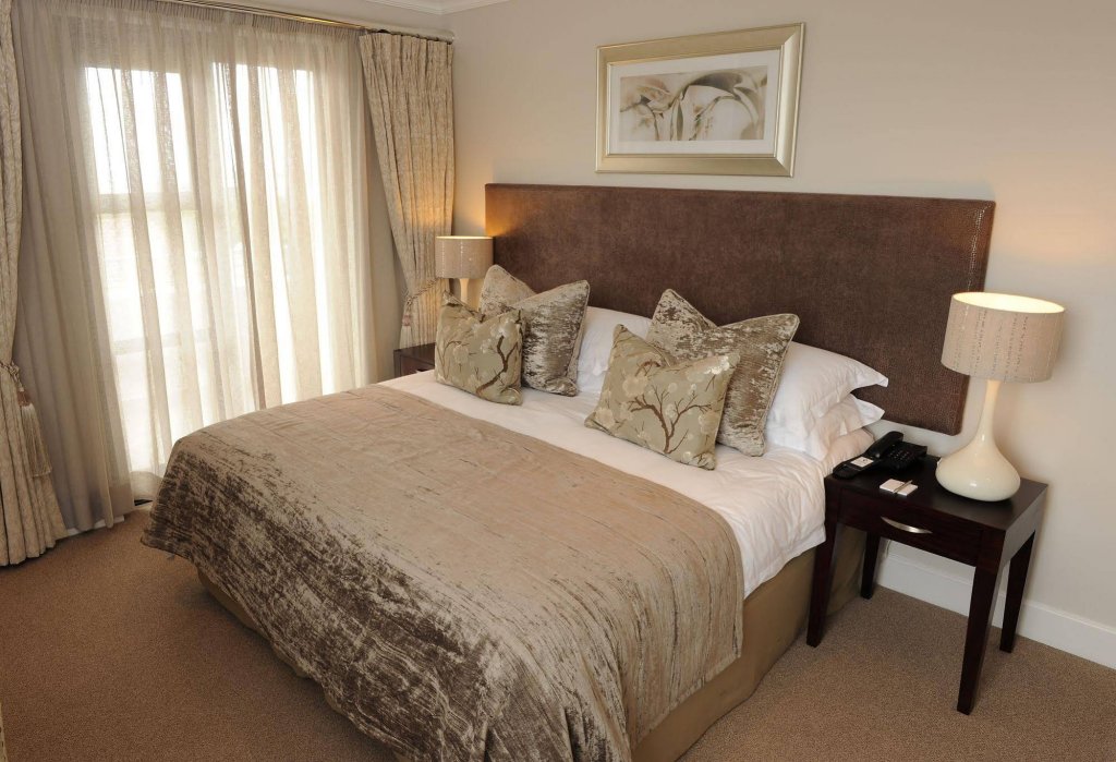 Фото Harbour House Hotel