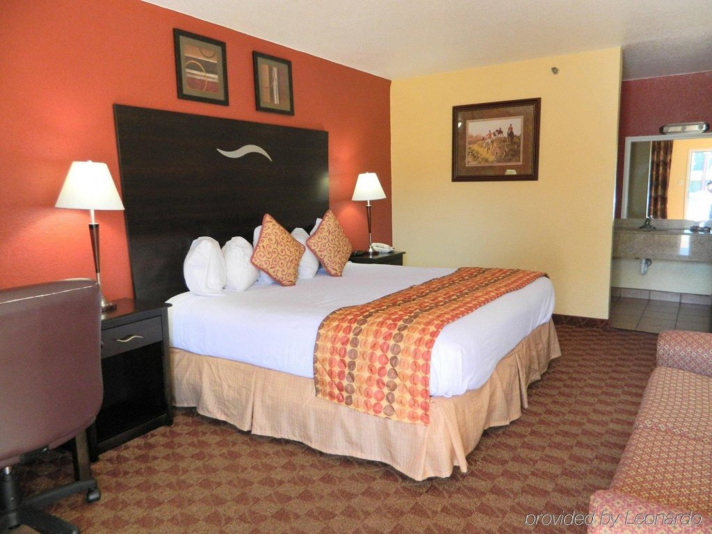 Фото Hampton Inn College Station