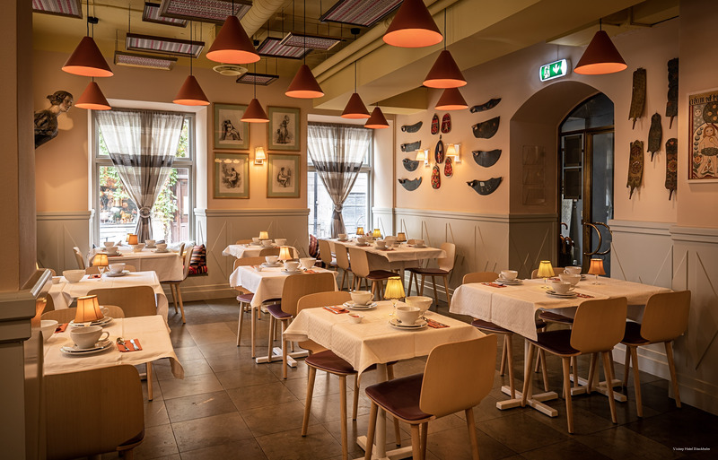 Фото Collector's Victory Hotel