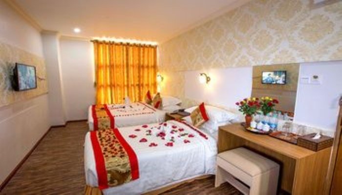 Фото отеля 2