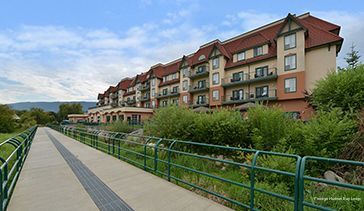 Фото Prestige Hudson Bay Lodge & Conference Centre