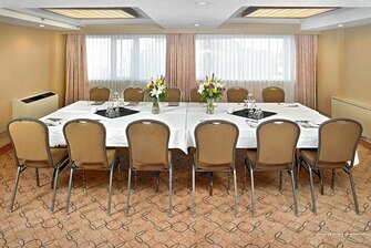 Фото Delta Hotels by Marriott Saskatoon Downtown