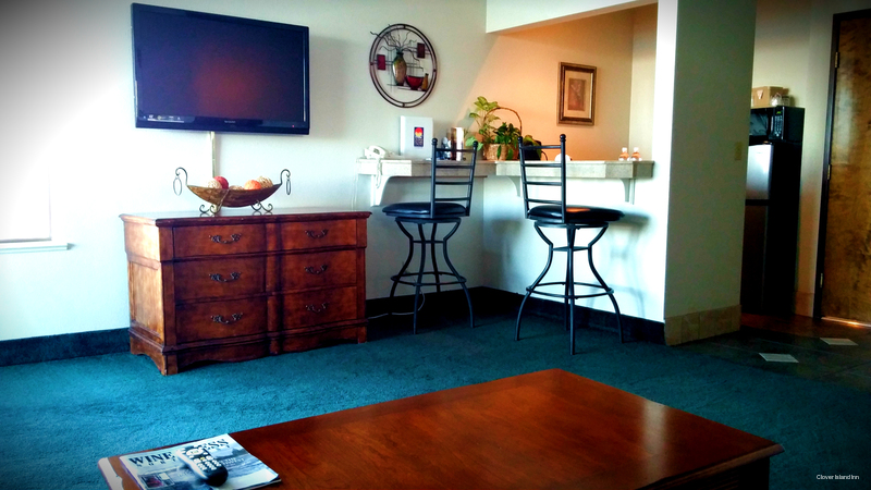 Фото Clover Island Inn