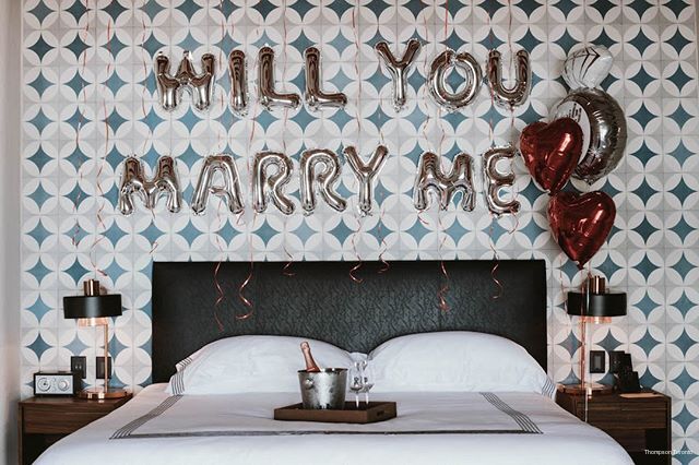 Фото 1 Hotel Toronto