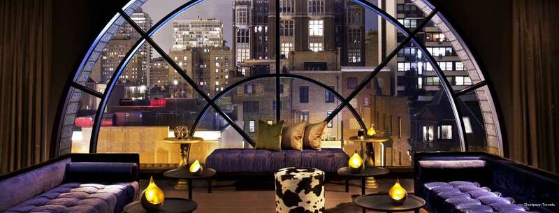 Фото 1 Hotel Toronto