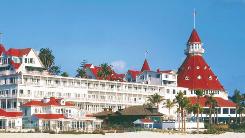 Фото Amway Grand Plaza, Curio Collection by Hilton